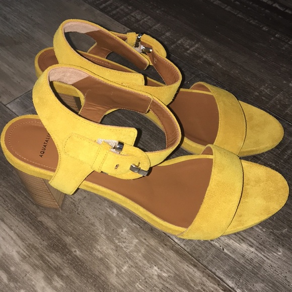 Aquatalia Yellow Suede Leather Heeled Ankle Sandals with Buckle - Picture 1 of 9